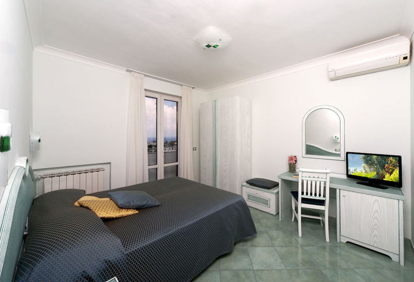 Hotel Bellevue  | Ischia Porto | Napoli | Italia 17
