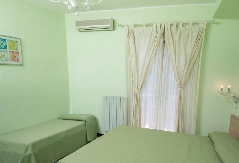 Hotel Villa Nefele  | Giardini Naxos | Messina | Italia 9