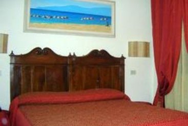 Cavalieri Del Mar  | Marina di Massa | Massa Carrara | Italia 6