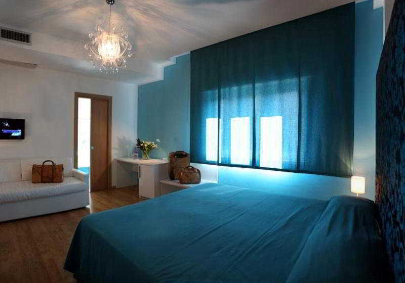 Bed & Breakfast Emily Suites  | Sorrento | Napoles | Italia 14