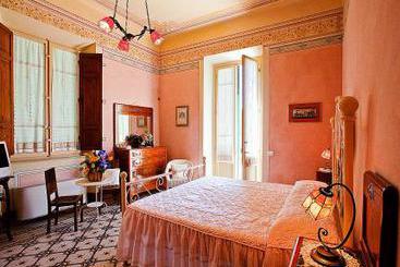 Hotel Marta Guest House  | Lucca | Lucca | Italia 1