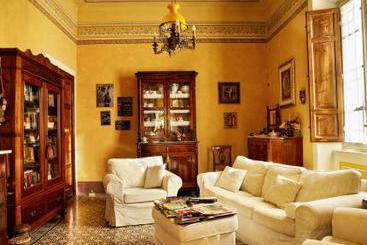 Hotel Marta Guest House  | Lucca | Lucca | Italia 2