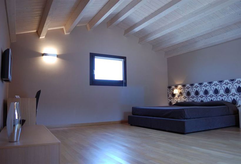 Hotel Vittorio Veneto  | Ragusa | Ragusa | Italia 1