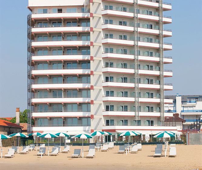 Adriatic Palace Hotel  