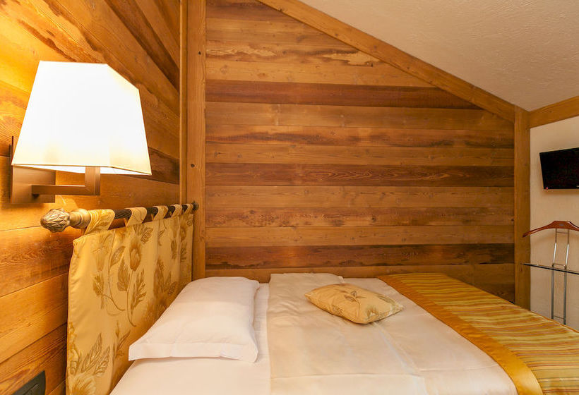 Hotel Lo Scoiattolo  | Courmayeur | Aosta | Italia 15