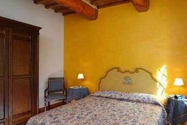 Il Borgo Di Villa Bossi Pucci  | Montespertoli | Florence | Italy 9