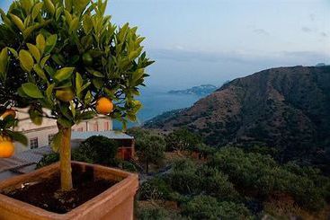 Hotel Agostiniana  | Forza d'Agro | Messina | Italia 3