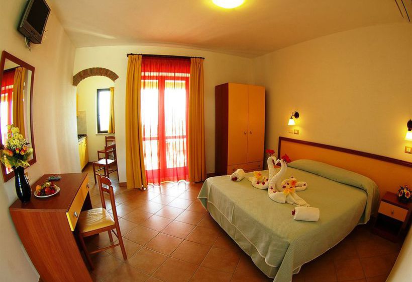 Hotel Marinella  | Capo Vaticano | Vibo Valentia | Italia 1