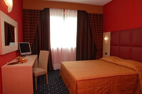 Hotel Panorama Srl  | Cambiano | Turin | Italy 8