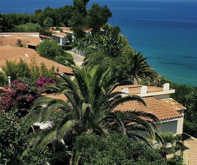 Hotel Villaggio Stromboli  | Santa Domenica di Ricadi | Vibo Valentia | Italia 2