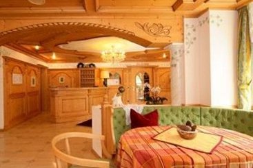 Hotel Chalet Corso  | Badia | Bolzano | Italia 9