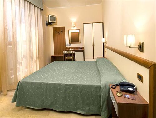 Hotel Continental  | Fano | Pesaro e Urbino | Italia 19