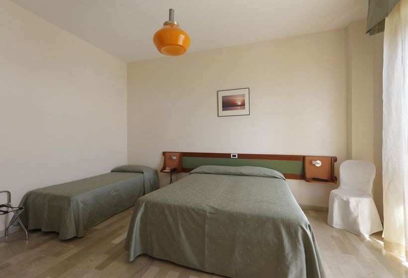 Hotel Continental  | Fano | Pesaro e Urbino | Italia 3