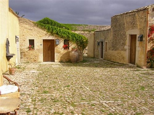 Hotel di Montagna Agriturismo Baglio Fontana  | Buseto Palizzolo | Trapani | Italia 8
