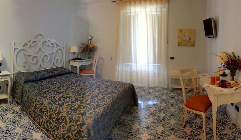Hotel Bougainville  | Lipari | Messina | Italia 11
