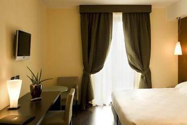 Hotel Red S Radaelli  | Como | Como | Italia 2