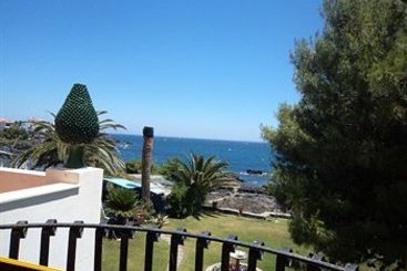 Hotel Arathena Rocks Mesina