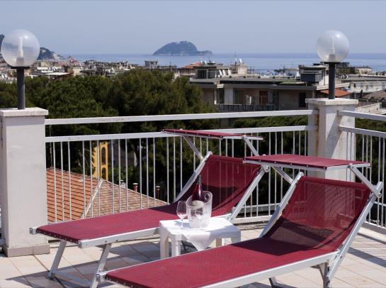 Hotel Garden  | Alassio | Savona | Italia 1