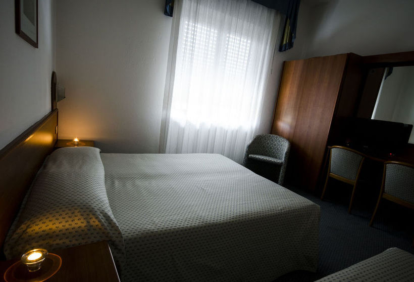 Hotel Everest  | Trento | Trento | Italia 18