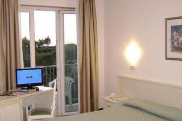 Hotel Albergo Mediterraneo  | Marina di Pietrasanta | Lucca | Italia 6