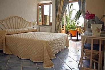 Hotel Punta Chiarito  | Forio d'Ischia | Napoli | Italia 9