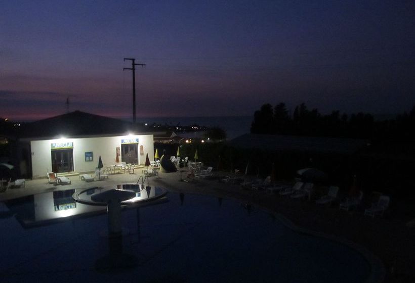 Hotel Villaggio Oasi Granduca   | Briatico | Vibo Valentia | Italia 4