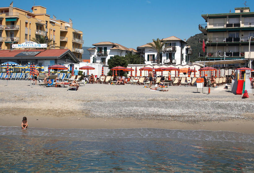 Hotel Residence Rta Cristal  | Pietra Ligure | Savona | Italia