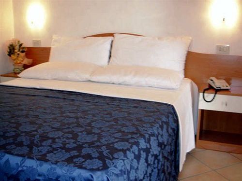 Residence Hotel La Taverna Capo Vaticano Vibo Valentia