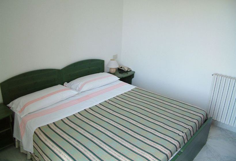 Hotel La Ginestra Forio d'Ischia Napoles