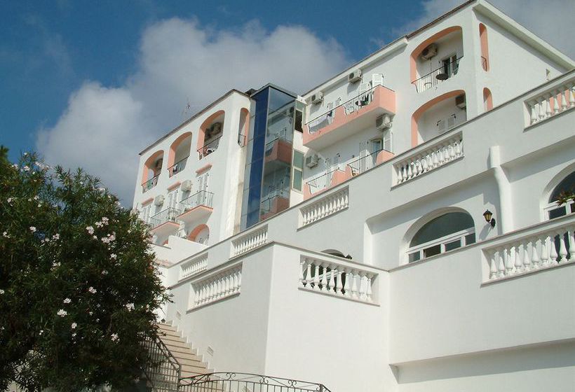 Hotel La Ginestra  | Forio d'Ischia | Napoli | Italia 9