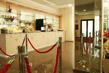 Record Hotel  | Settimo Torinese | Torino | Italia 1