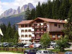 Hotel Villa Agomer Canazei