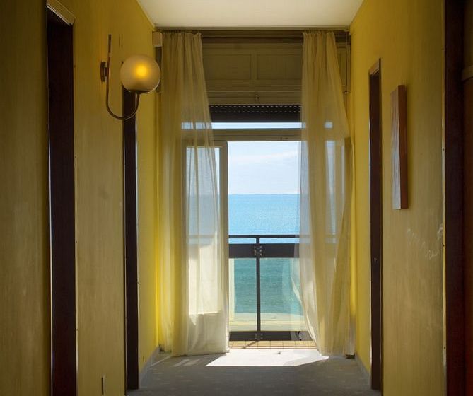 Hotel Tritone  | Lido di Jesolo | Venezia | Italia 3