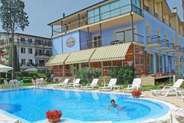 Hotel Suisse  | Sirmione | Brescia | Italia 9