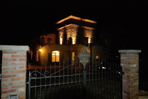 Hotel Torre Del Borgo Residenza D'Epoca  | Gropparello | Piacenza | Italia 3