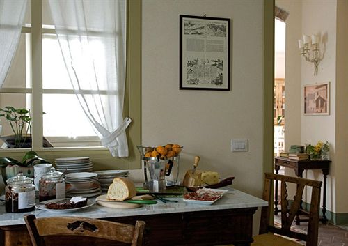 Hotel Torre Del Borgo Residenza D'Epoca  | Gropparello | Piacenza | Italia 5