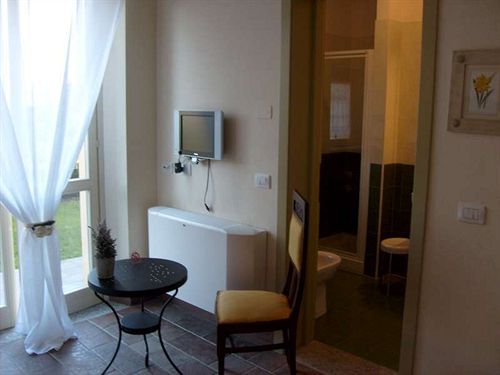 Hotel Torre Del Borgo Residenza D'Epoca  | Gropparello | Piacenza | Italia 9