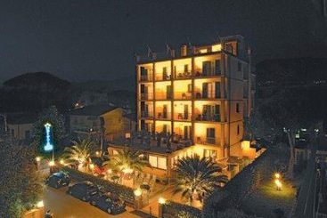 Hotel La Bitta  | Marina di Pietrasanta | Lucca | Italia 1