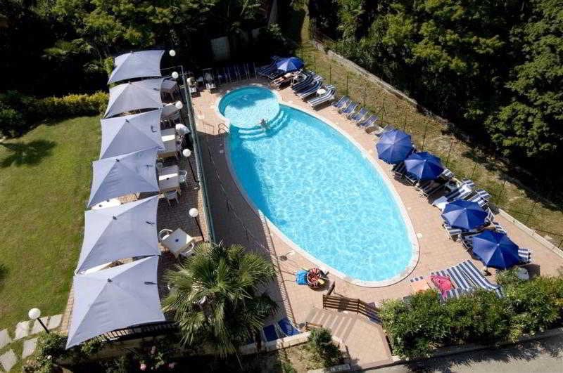 Hotel Flora  | Stresa | Verbano-Cusio-Ossola | Italia 2