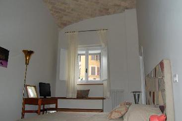 Hotel Mecenate Rooms  | Roma | Roma | Italia 2