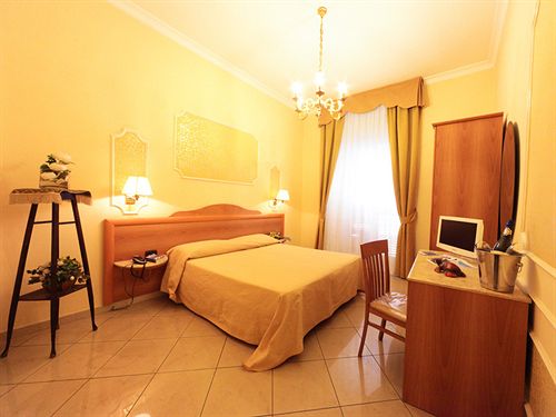 Hotel Siri  | Napoli | Napoli | Italia 18