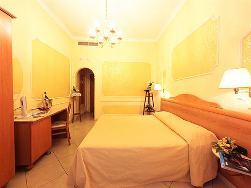 Hotel Siri  | Napoli | Napoli | Italia 19