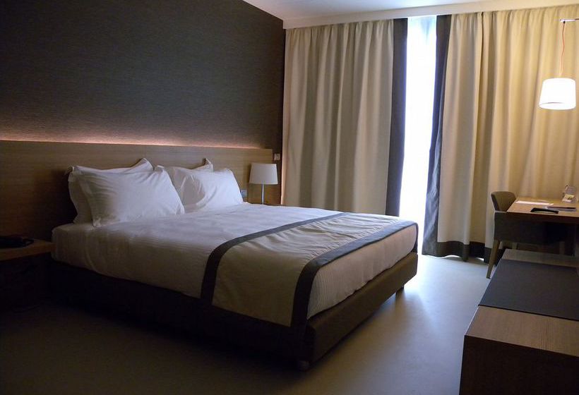 Quality Hotel San Martino  | Garbagnate Monastero | Lecco | Italia 1