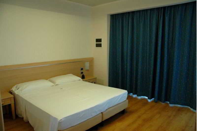 Hotel Rivus  | Peschiera del Garda | Verona | Italia 2