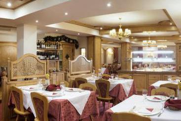 Hotel Cristallo  | Canazei | Trento | Italia 10