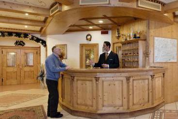 Hotel Cristallo  | Canazei | Trento | Italia 16