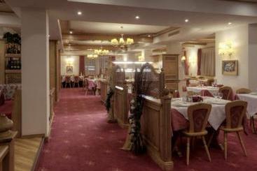 Hotel Cristallo  | Canazei | Trento | Italia 8