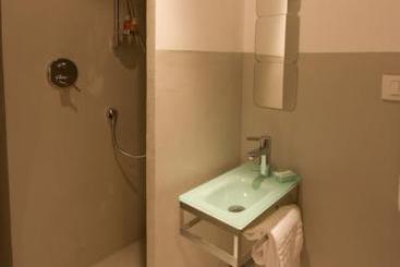 Hotel Hip Suites  | Roma | Roma | Italia 6