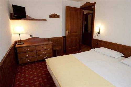 Apartamentos Le Grand Chalet  | Courmayeur | Aosta | Italia 11