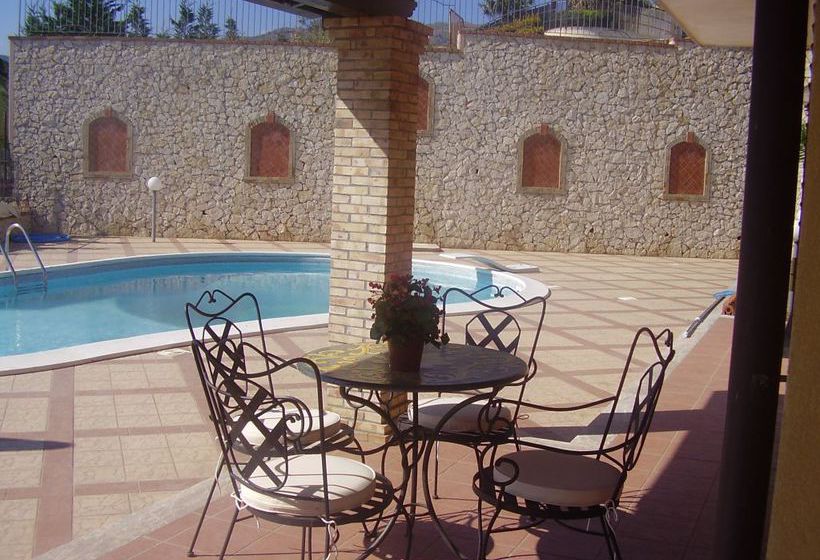 Aparthotel Kalaskiso Giardini Naxos Mesina